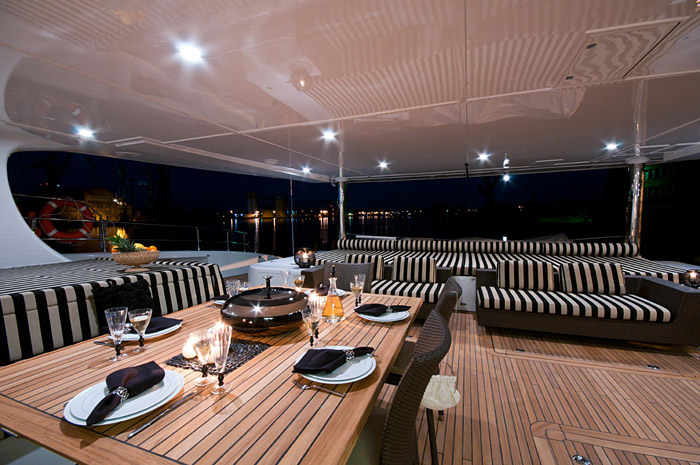 Outdoor Dining - Bateau Ipharra 102 Ft Fully Crewed Sunreef Catamaran Super Yacht