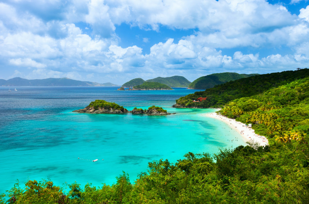 Luxury Yacht Charter to the British Virgin Islands